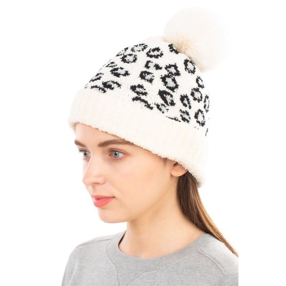 NEW Iovry Leopard Animal Pattern Faux Fur Pom Pom Fleeced Lined Soft Beanie Hat - Picture 3 of 7